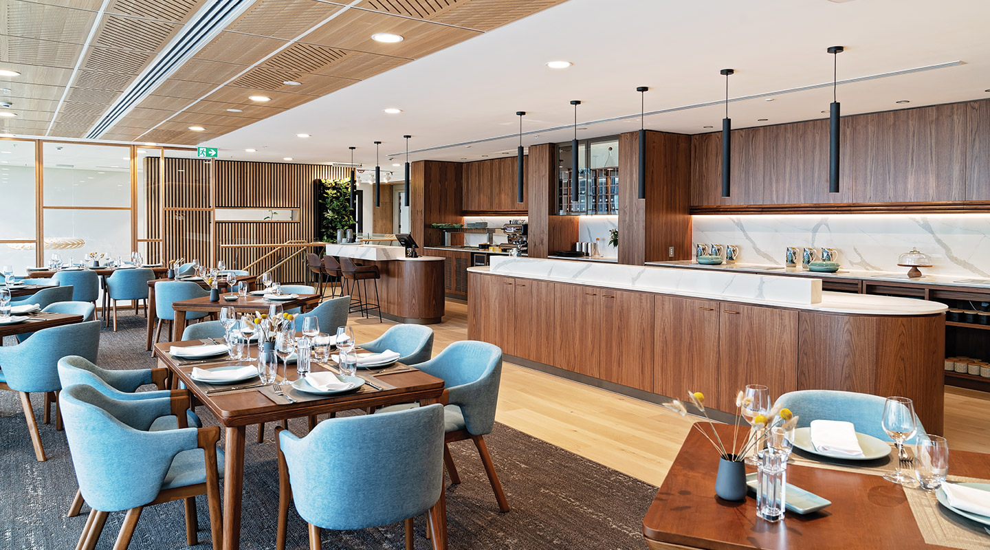 Life Care Gaynes Park Suites - dining room